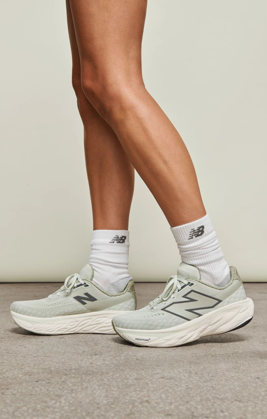 Solid white running shoes shop