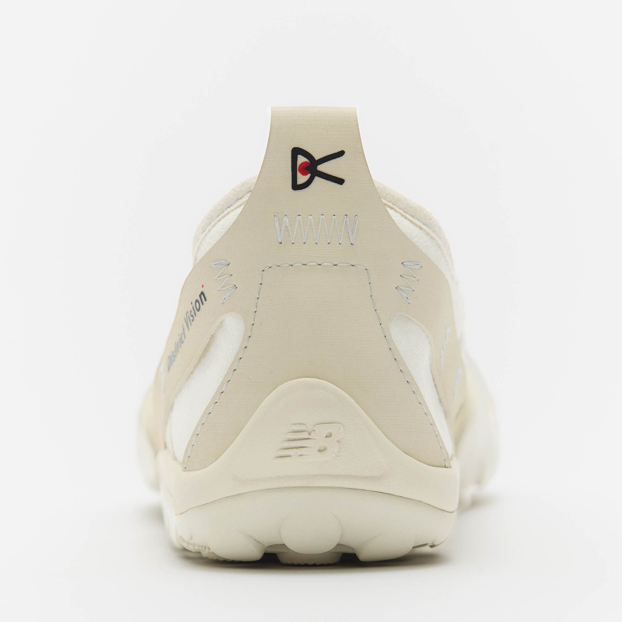 ★NEW BALANCE★Minimus MT10O Beige★ New Balance Minimus MT10 Barefoot Sneakers Men's MT10OAA