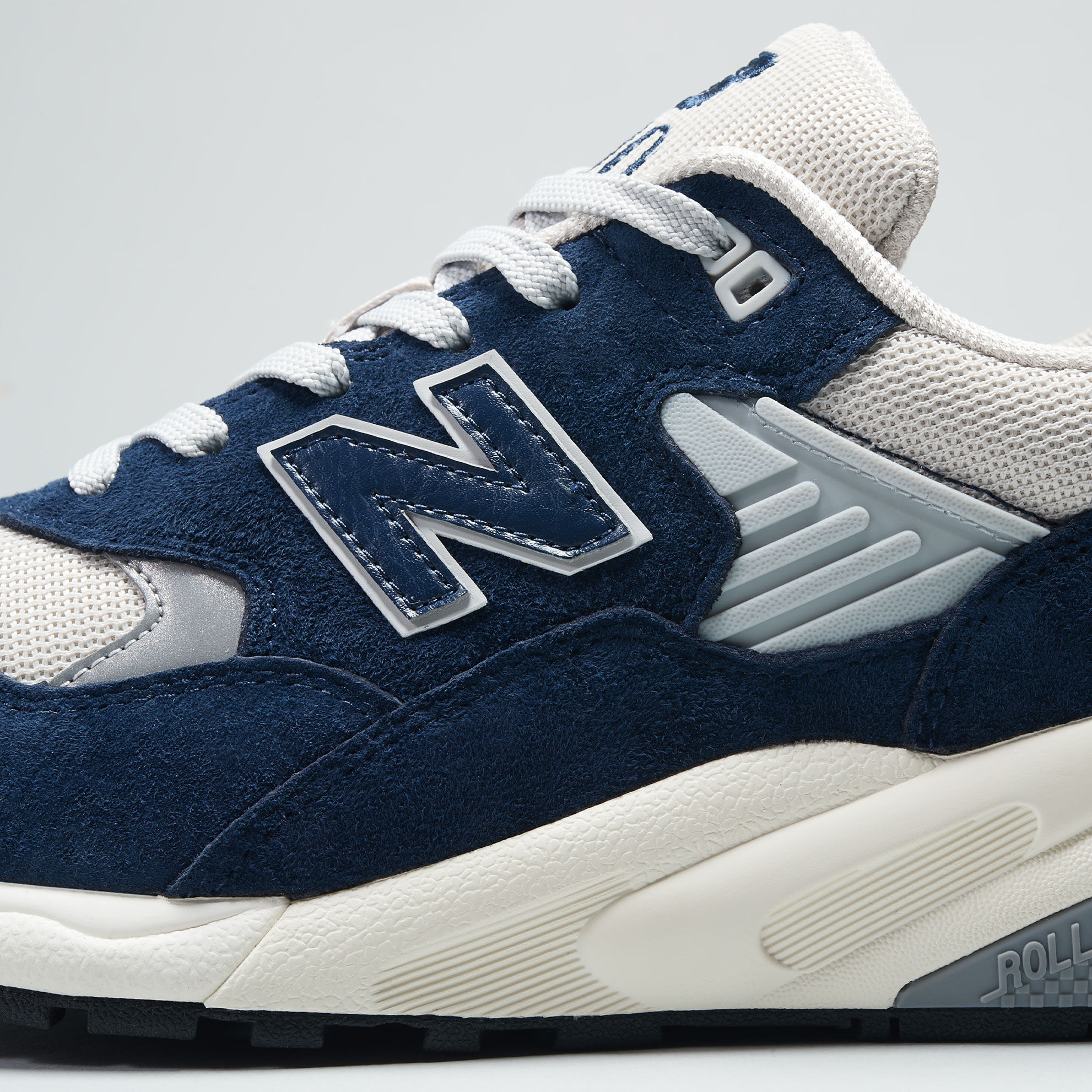 New balance hotsell 580 mens