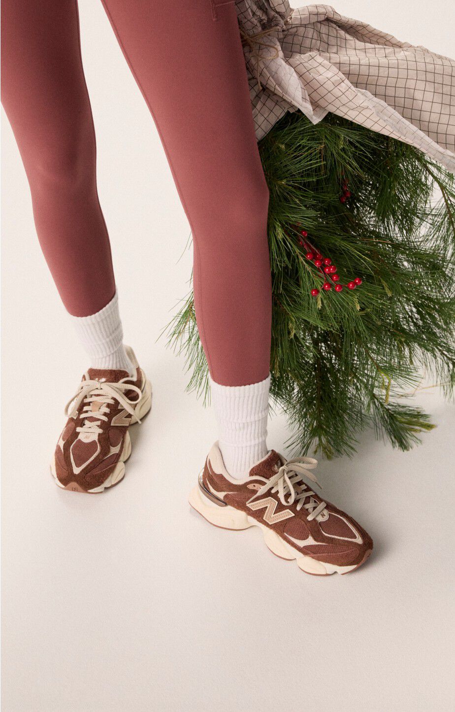 Person wearing new balance 9060s